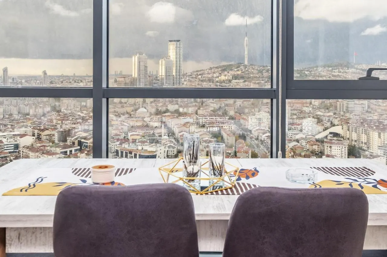 Charming Flat With City View In Atasehir Istanbul