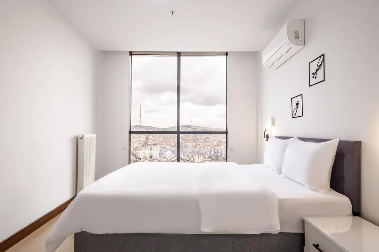 Charming Flat With City View In Atasehir Istanbul Apartment